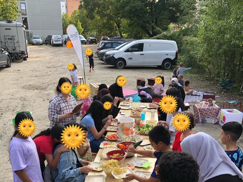 Blockparty auf dem Parkplatz – Visionen für den Kiez der Zukunft auf unserem etwas anderen Nachbarschaftsfest